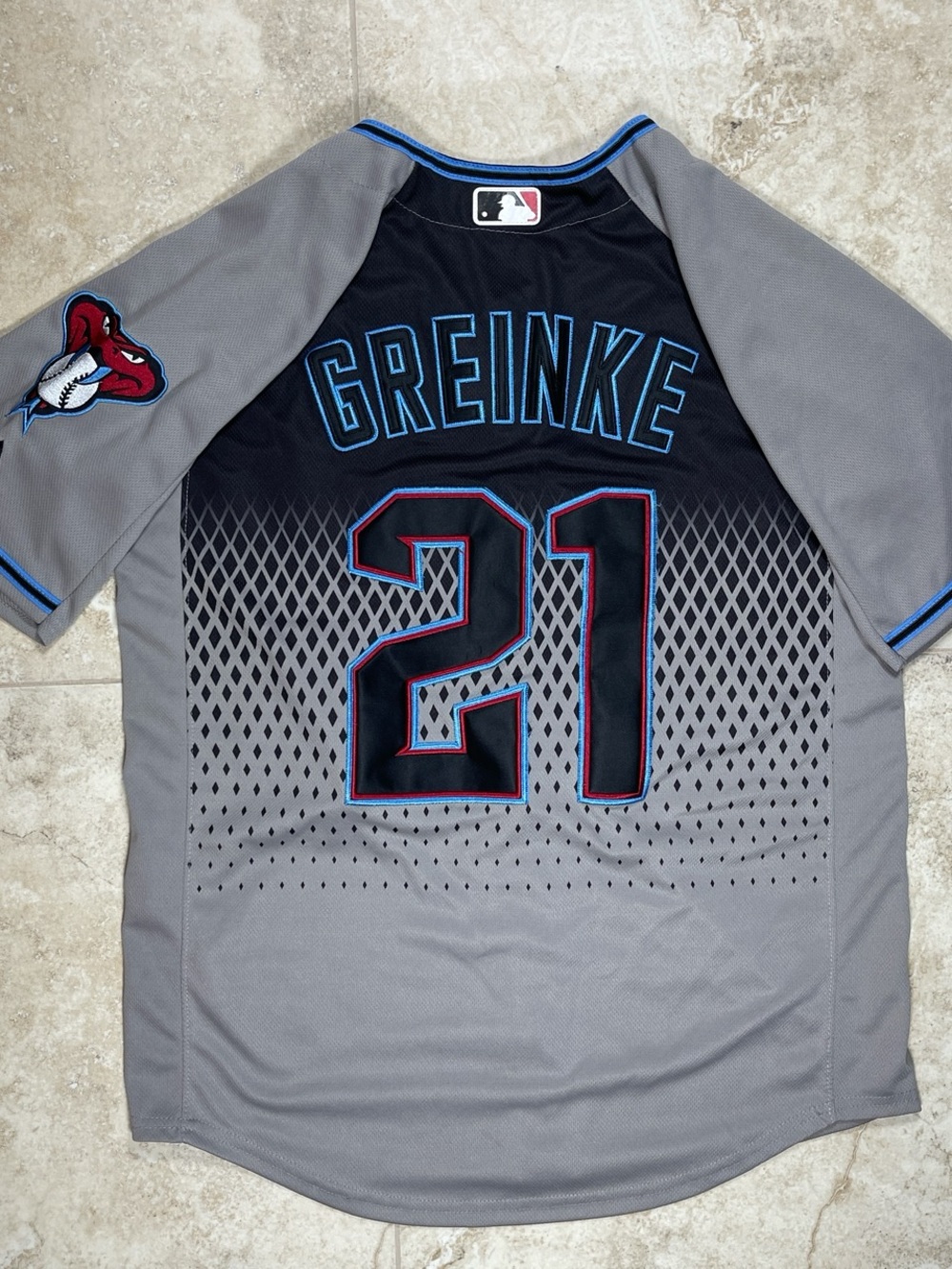 Majestic Authentic MLB Arizona Diamondbacks Zack Greinke 21 MLB Jersey Size 40